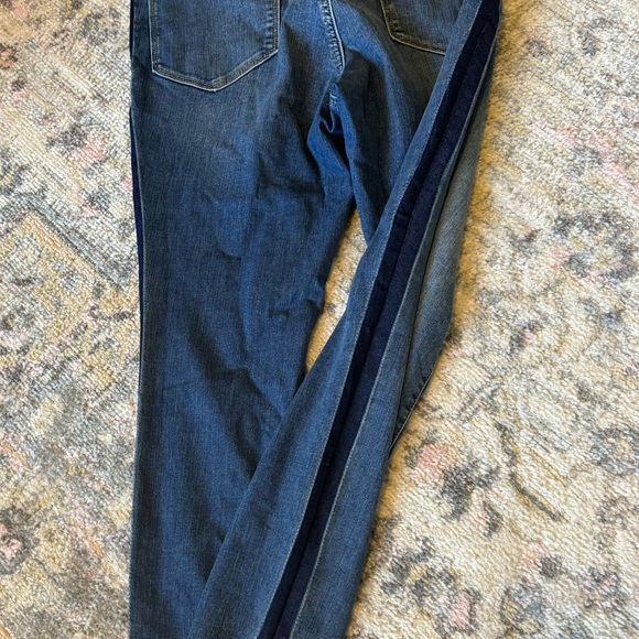 Athleta jeans - Picture 3 of 6